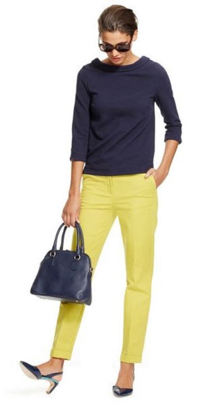 Boden Chelsea Straight Leg Turn-Up Chino Pants Trousers Mustard Yellow 4P
